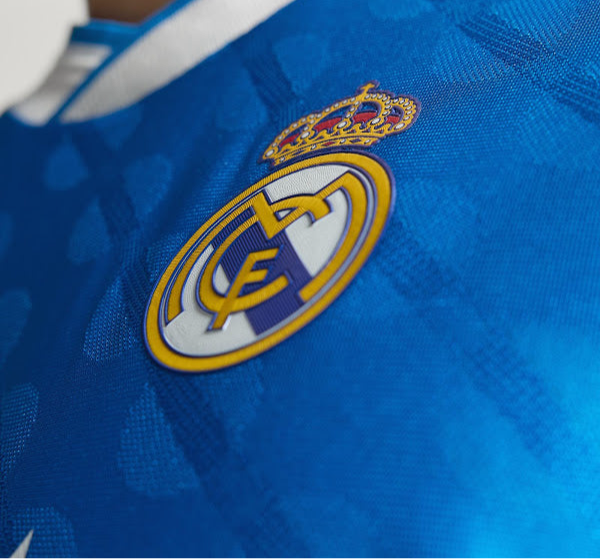 3ra Camiseta Real Madrid 25-26